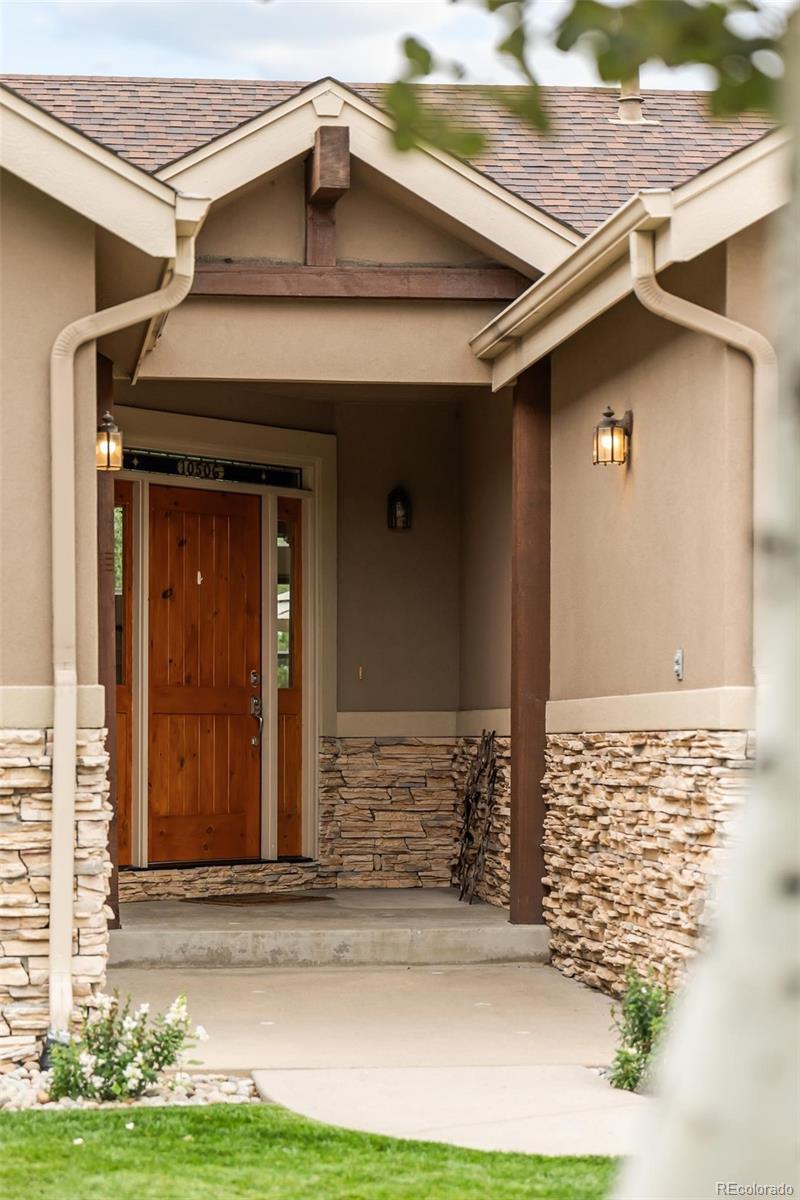 MLS Image #2 for 10506 w beloit place,lakewood, Colorado