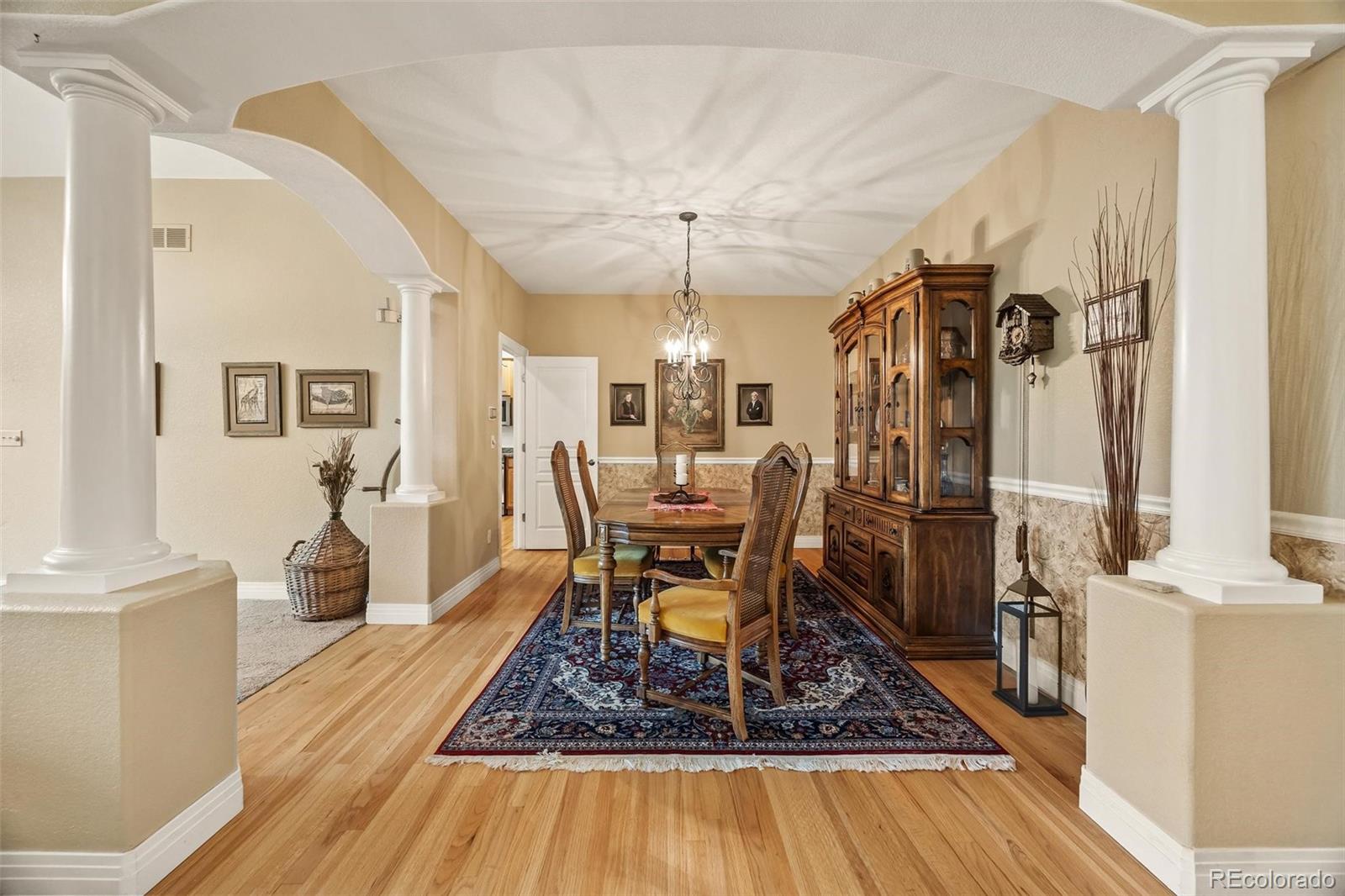 MLS Image #6 for 10506 w beloit place,lakewood, Colorado