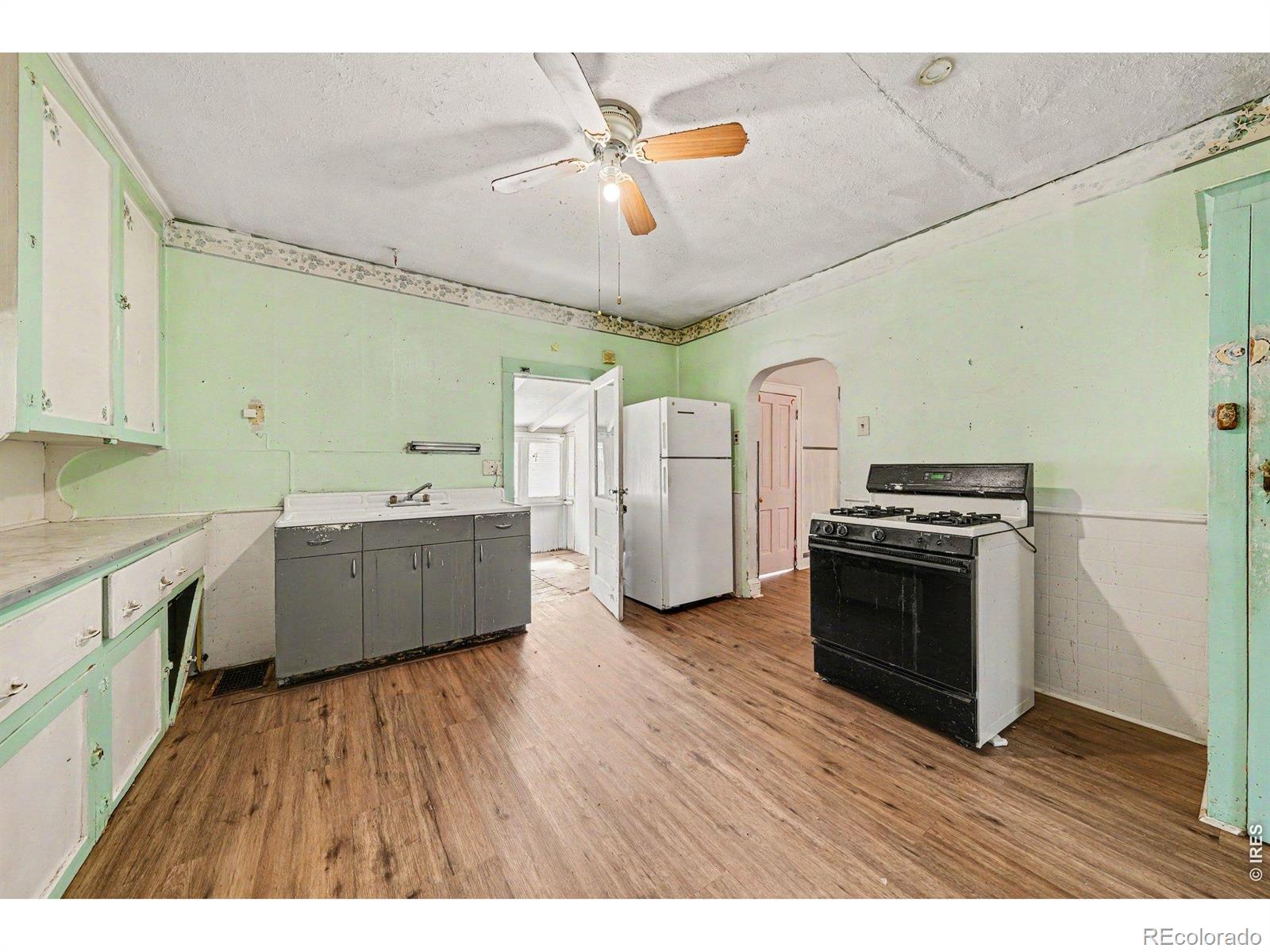 MLS Image #6 for 436  baker street,longmont, Colorado