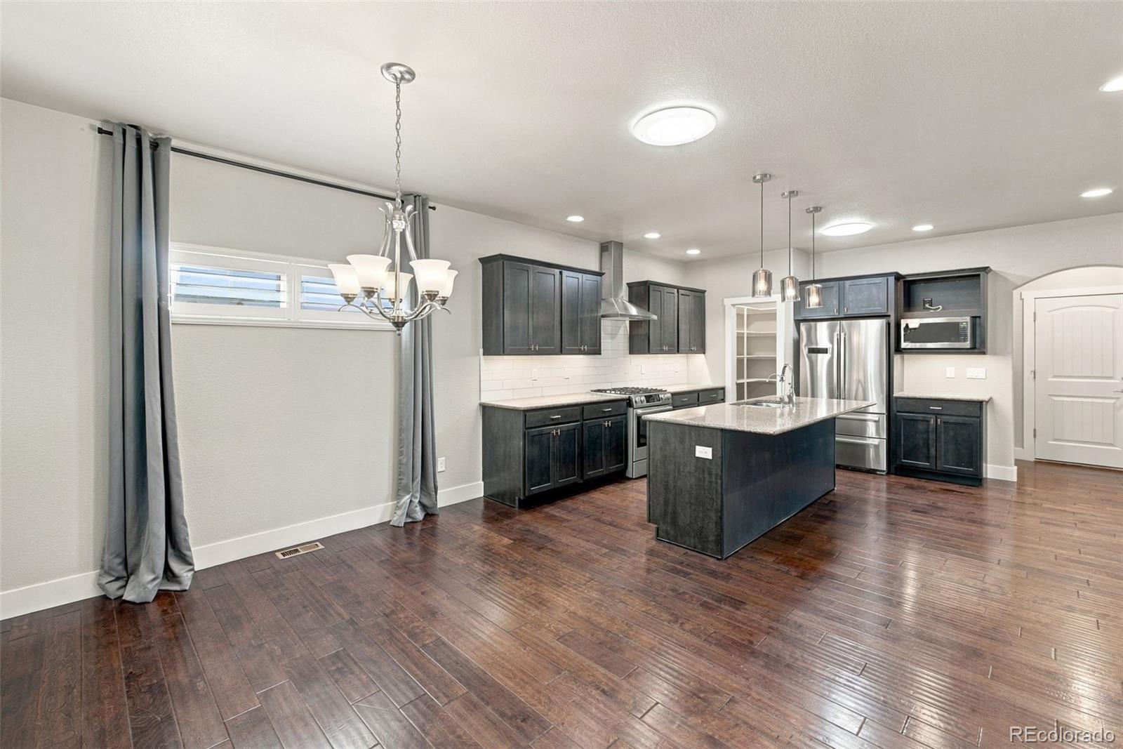 MLS Image #10 for 365  eclipse drive,colorado springs, Colorado