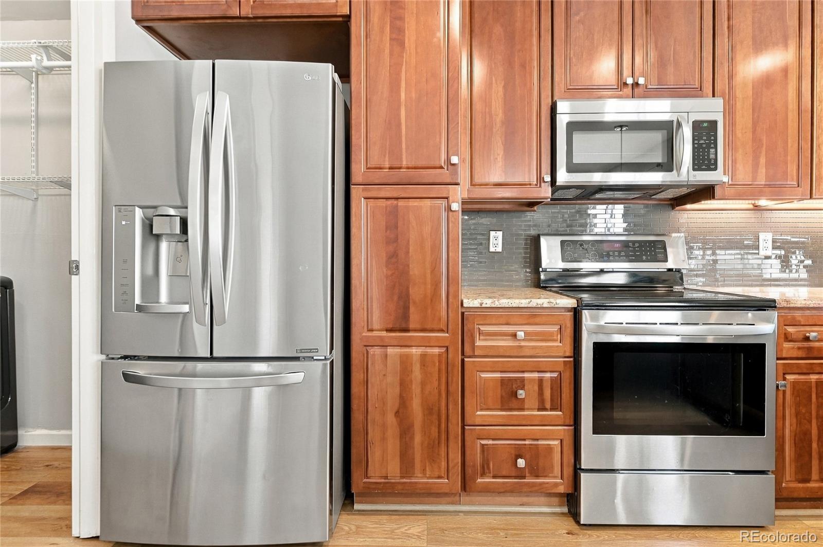 MLS Image #12 for 1050 s monaco street parkway,denver, Colorado
