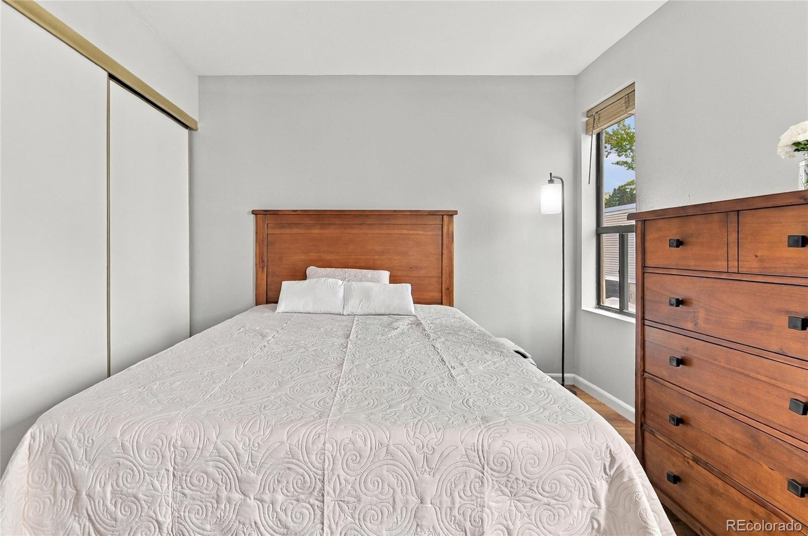 MLS Image #18 for 1050 s monaco street parkway,denver, Colorado
