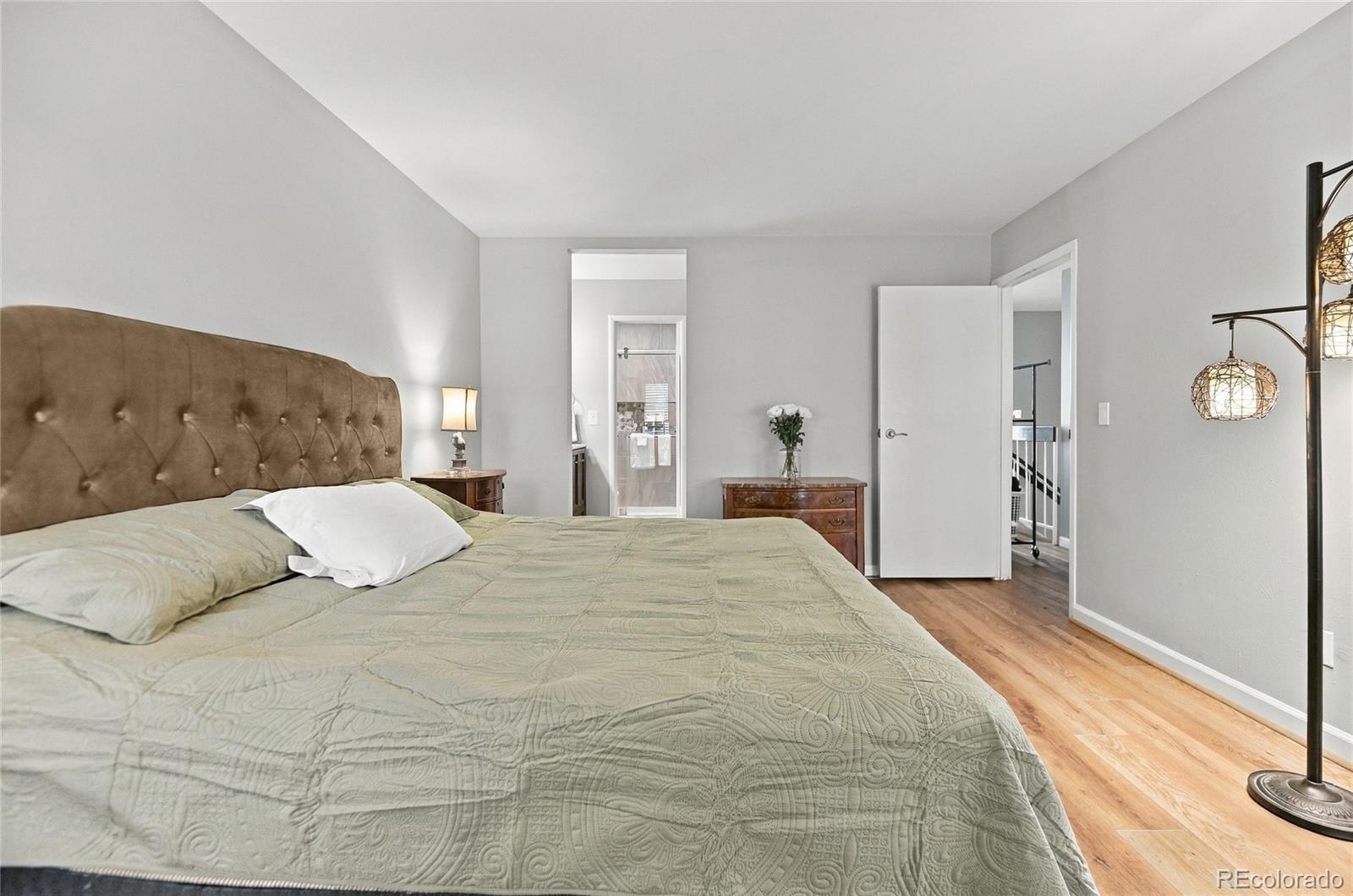 MLS Image #24 for 1050 s monaco street parkway,denver, Colorado
