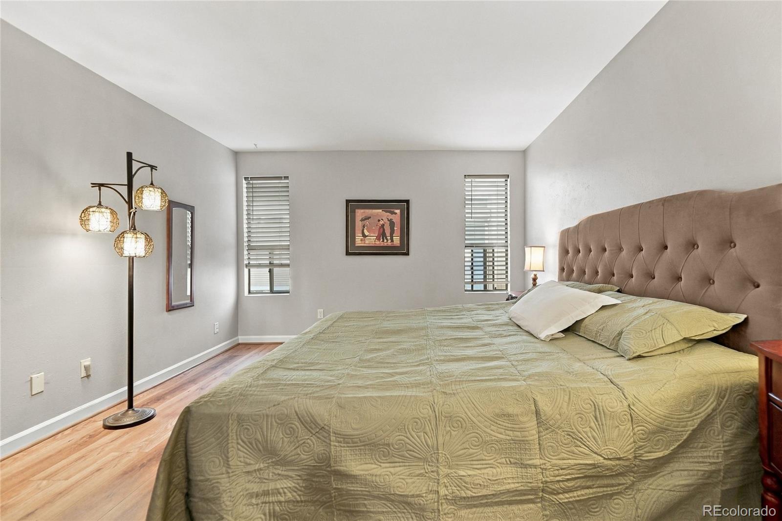 MLS Image #26 for 1050 s monaco street parkway,denver, Colorado
