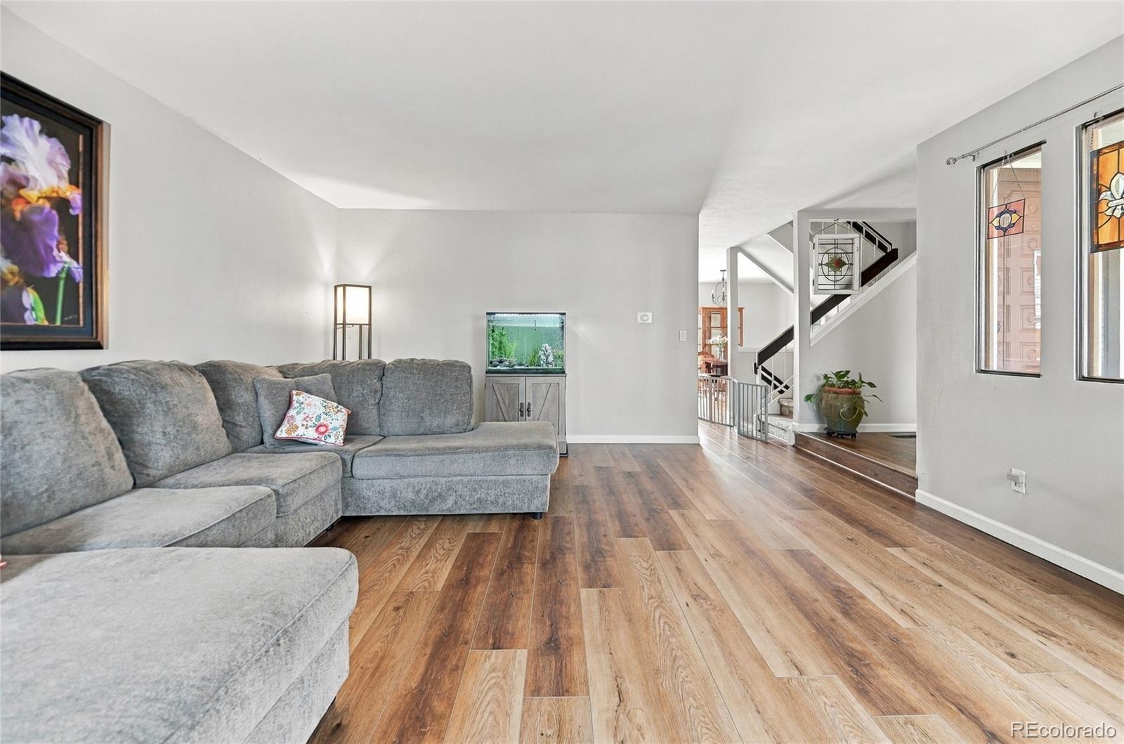 MLS Image #3 for 1050 s monaco street parkway,denver, Colorado