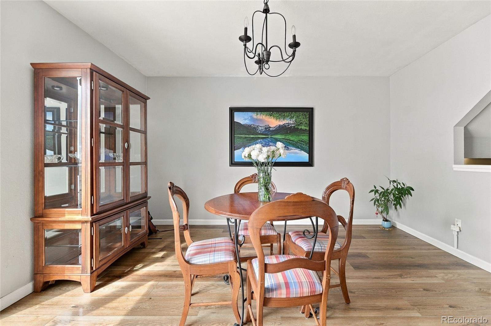 MLS Image #6 for 1050 s monaco street parkway,denver, Colorado