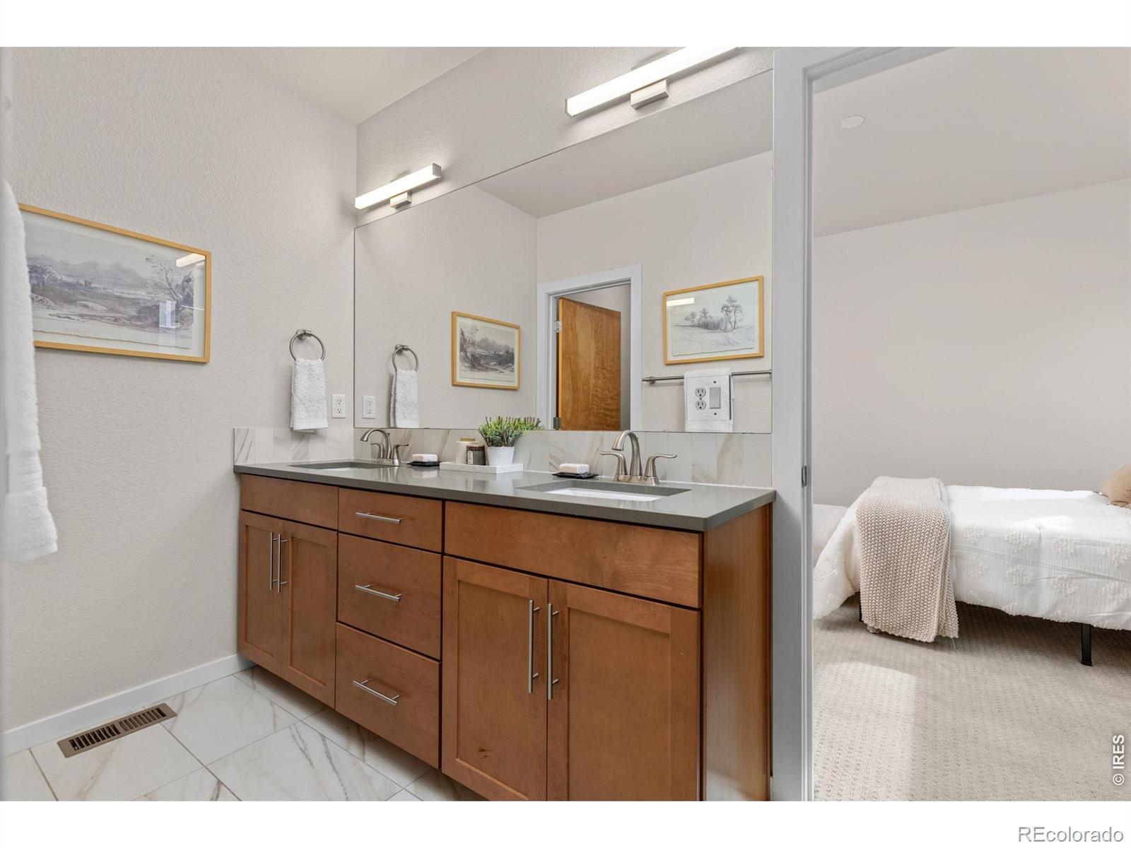 MLS Image #13 for 2111  hecla drive,louisville, Colorado