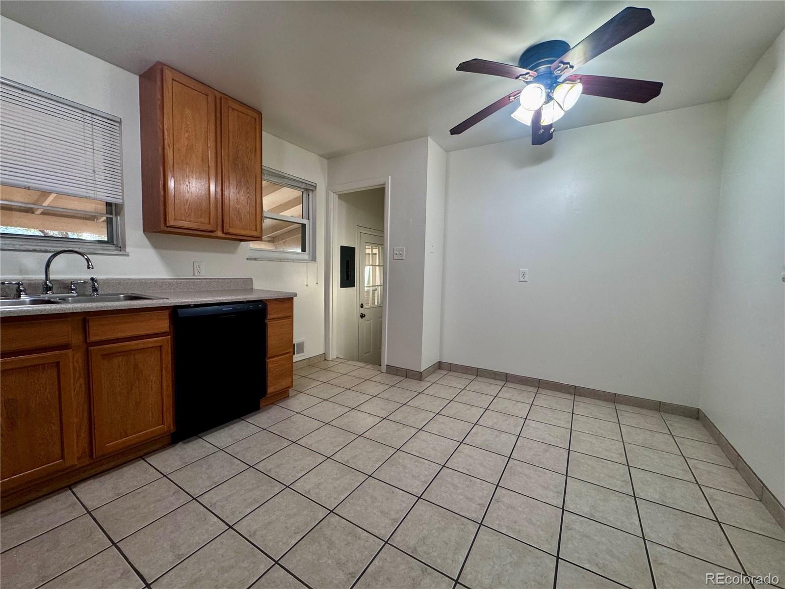 MLS Image #4 for 11234  humboldt street,northglenn, Colorado