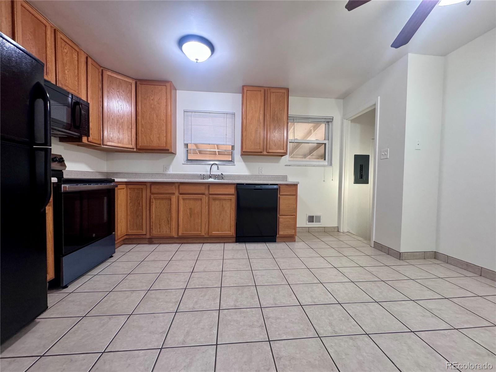 MLS Image #5 for 11234  humboldt street,northglenn, Colorado