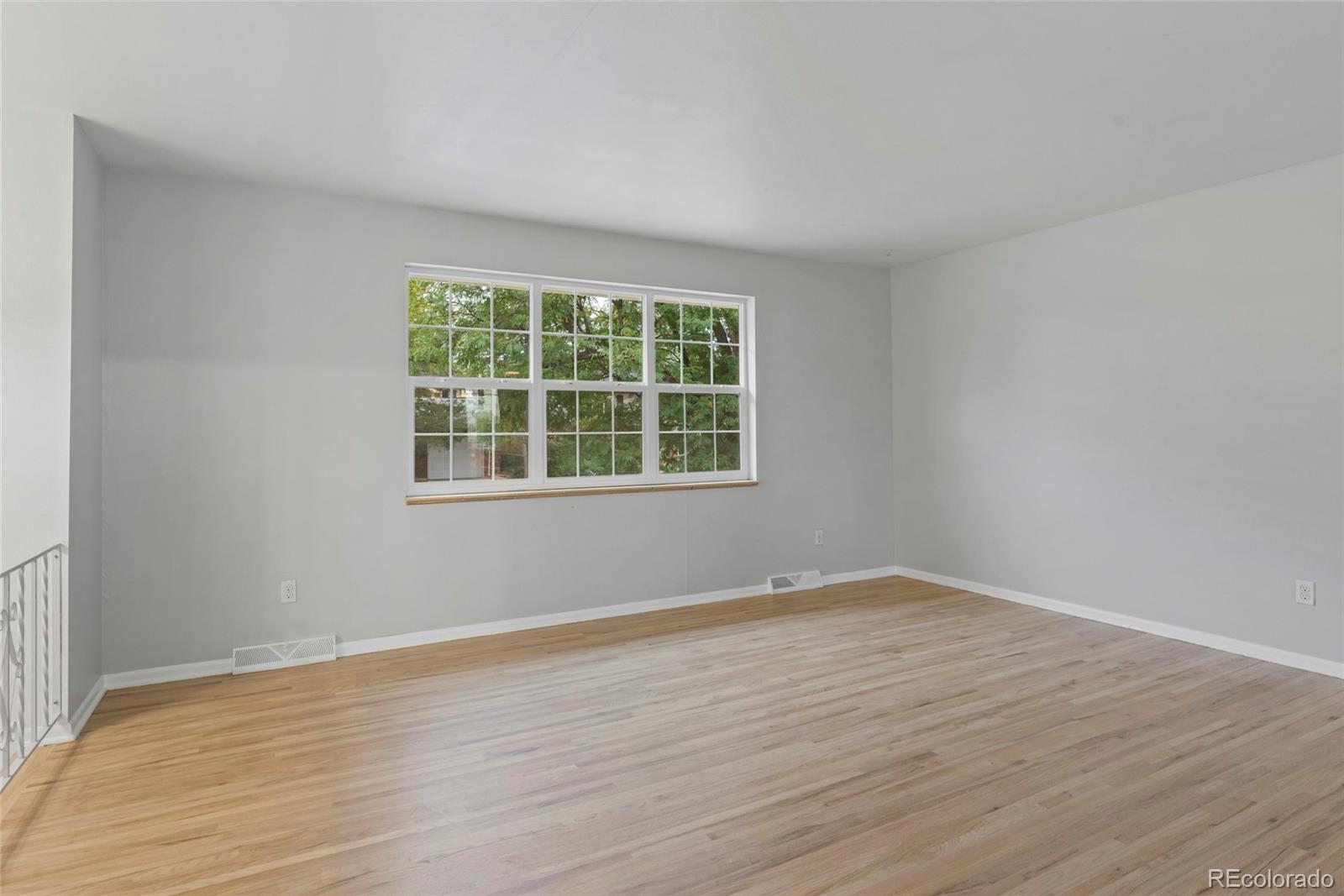 MLS Image #3 for 15373 e 10th avenue,aurora, Colorado