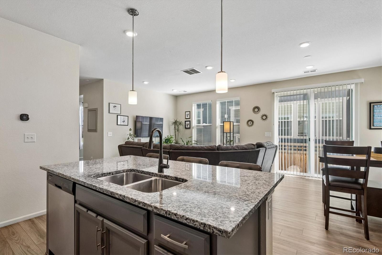 MLS Image #11 for 21352 e 60th avenue,aurora, Colorado