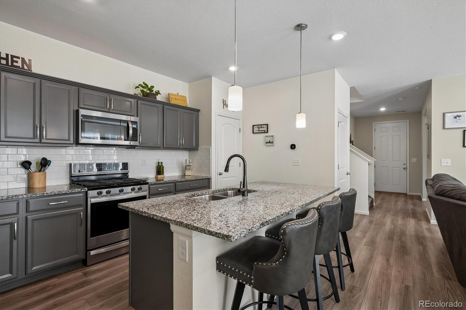 MLS Image #12 for 21352 e 60th avenue,aurora, Colorado