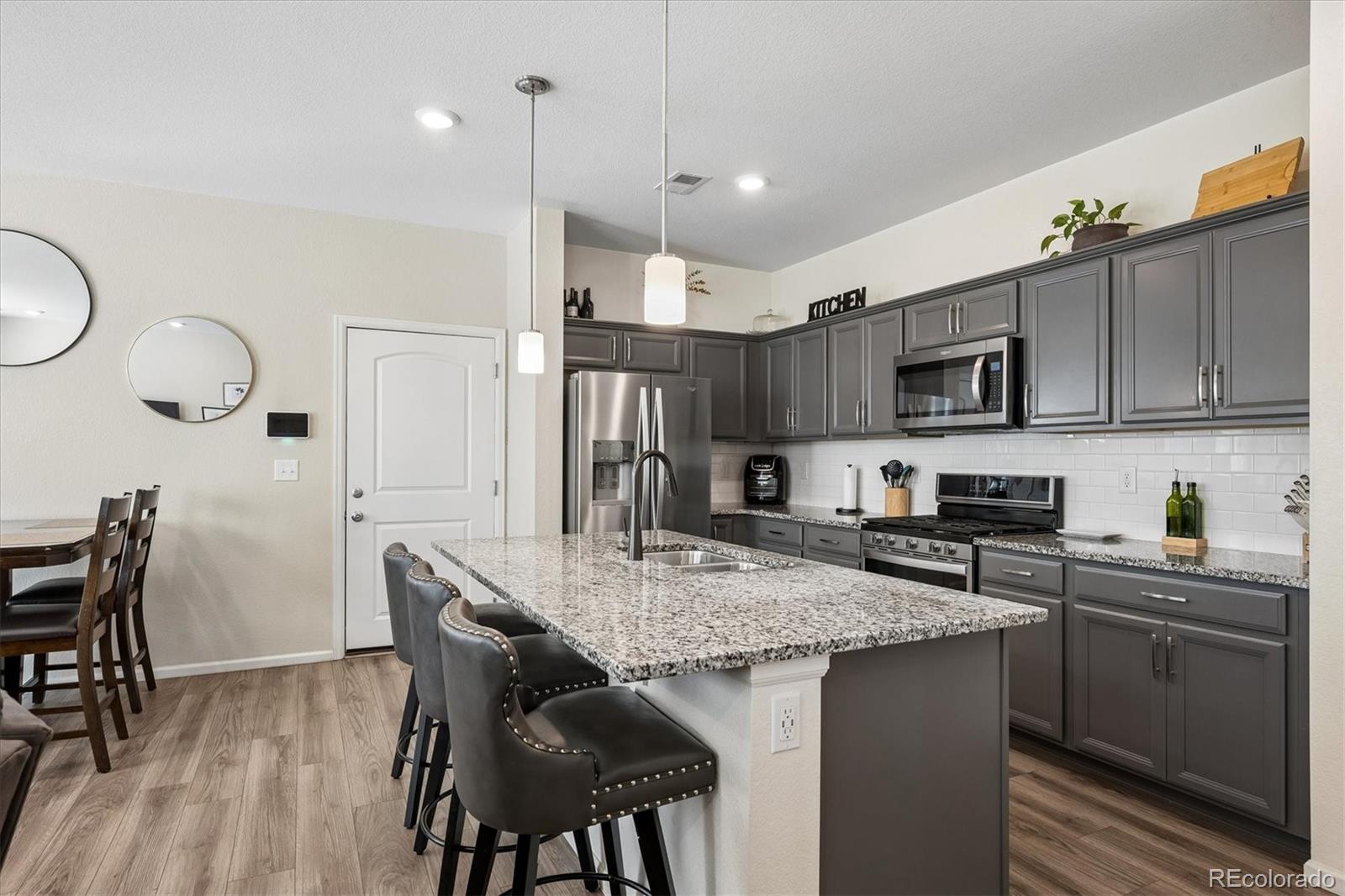 MLS Image #9 for 21352 e 60th avenue,aurora, Colorado