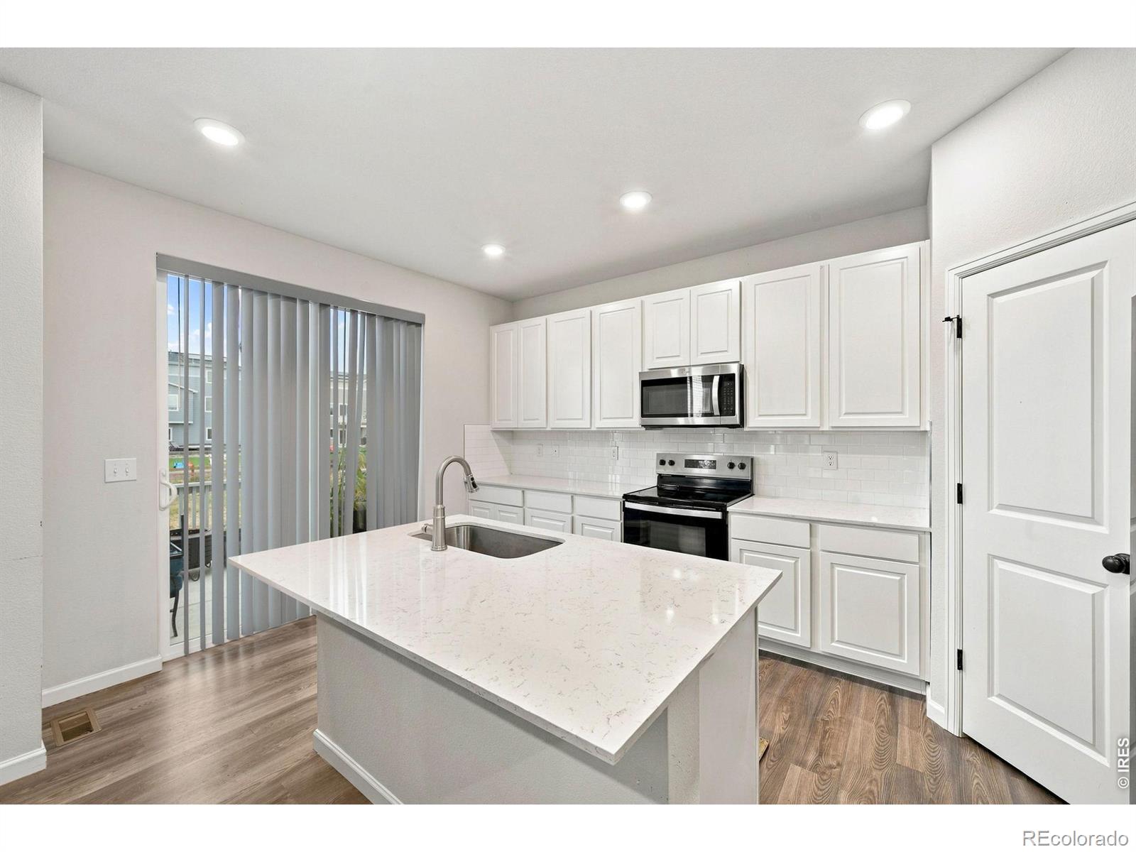 MLS Image #12 for 12201 e 100th drive,commerce city, Colorado