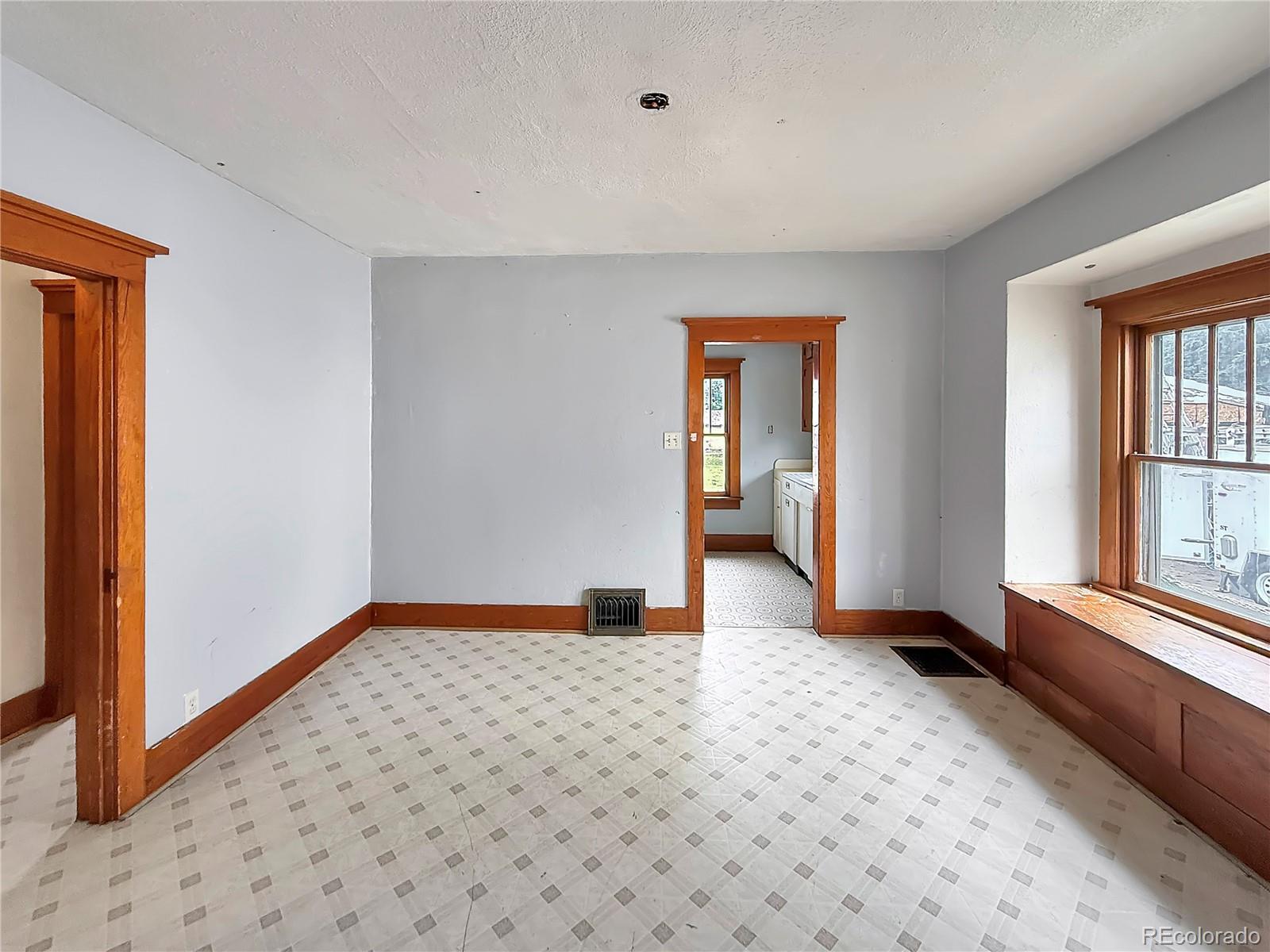 MLS Image #19 for 512  ouray avenue,flagler, Colorado