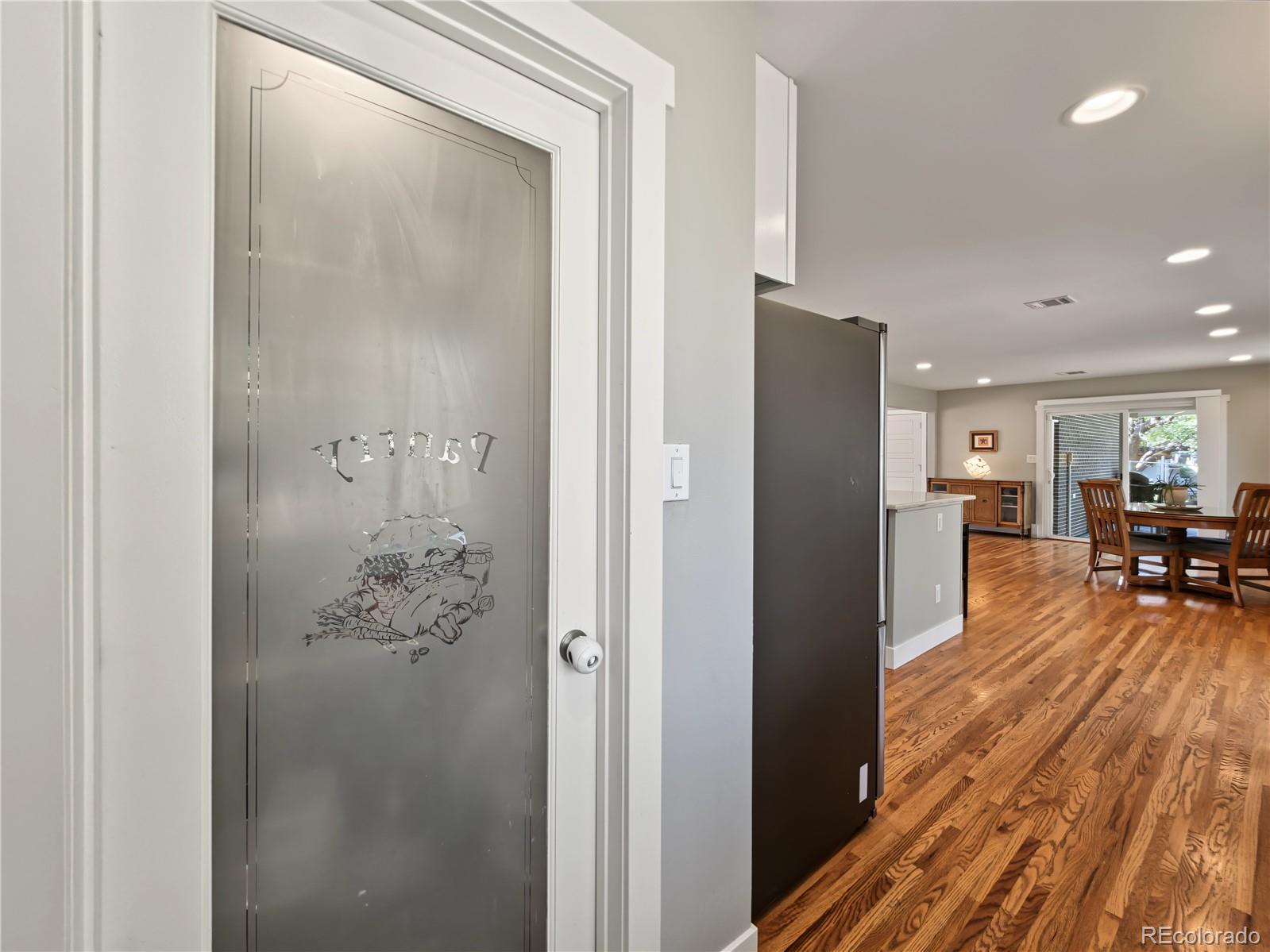 MLS Image #10 for 4905 w princeton avenue,denver, Colorado