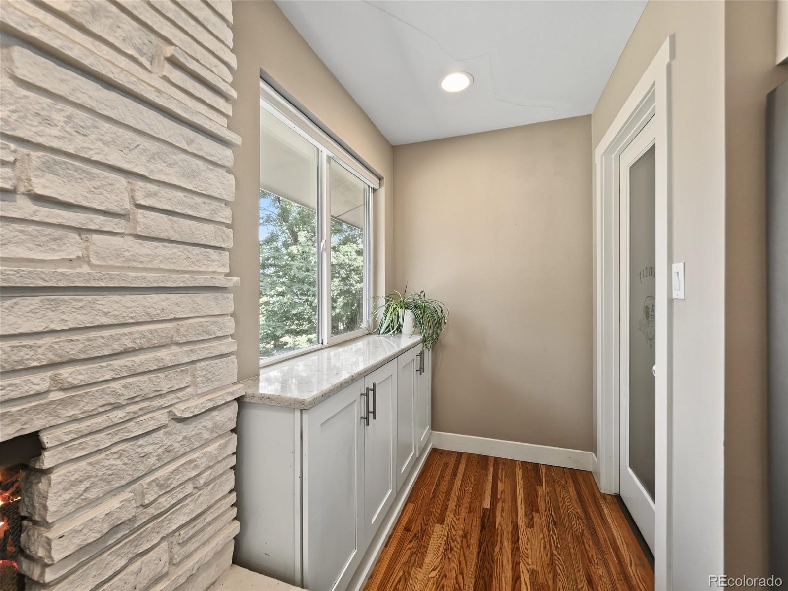 MLS Image #11 for 4905 w princeton avenue,denver, Colorado