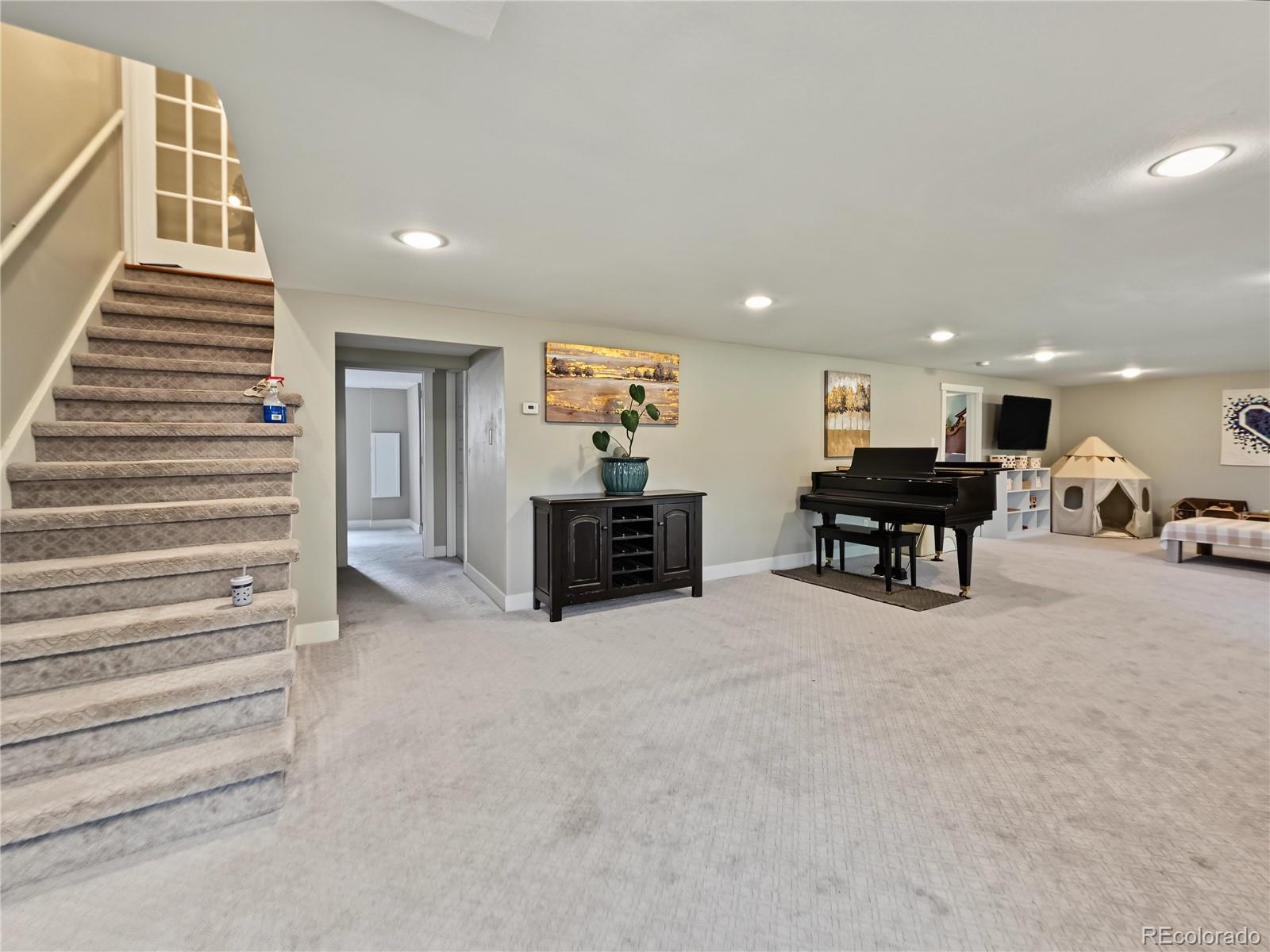 MLS Image #27 for 4905 w princeton avenue,denver, Colorado