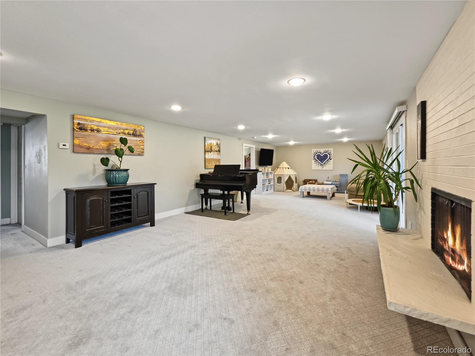 MLS Image #28 for 4905 w princeton avenue,denver, Colorado