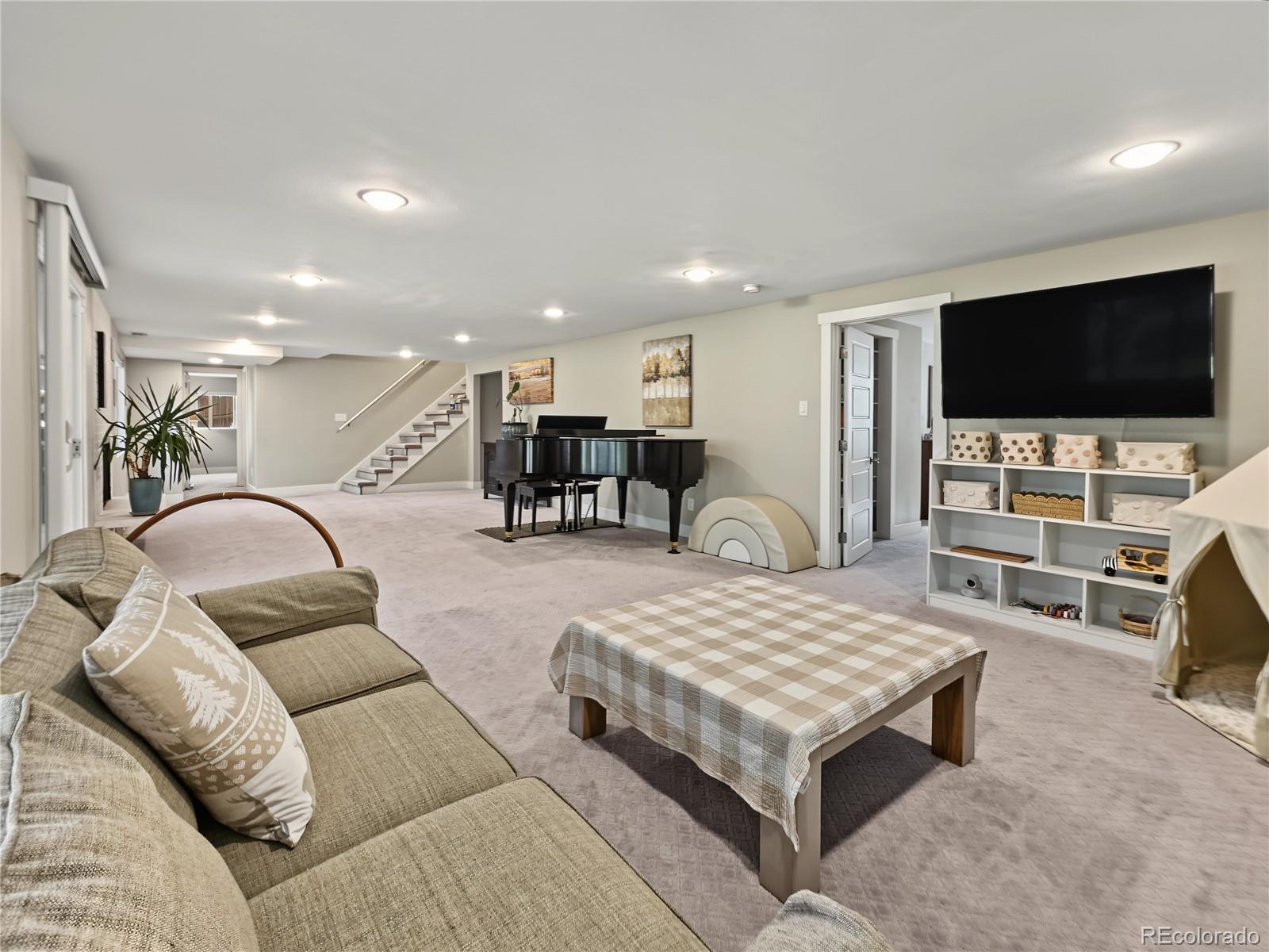 MLS Image #30 for 4905 w princeton avenue,denver, Colorado