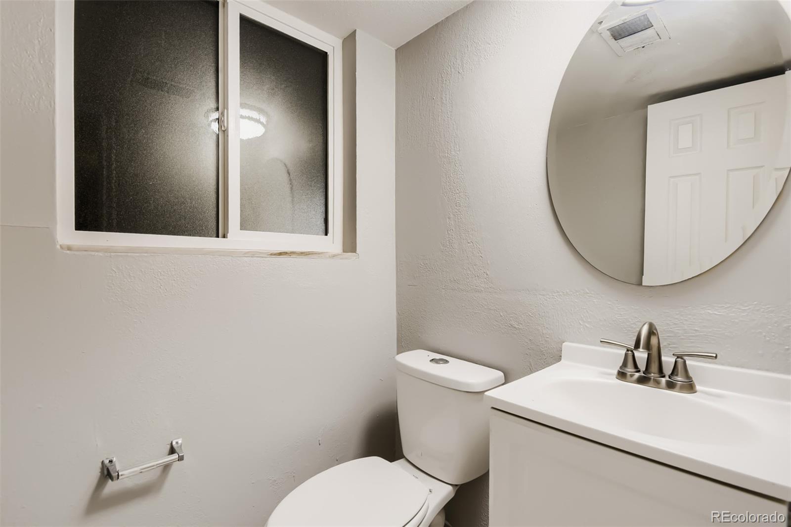 MLS Image #25 for 3009 s xenia street,denver, Colorado