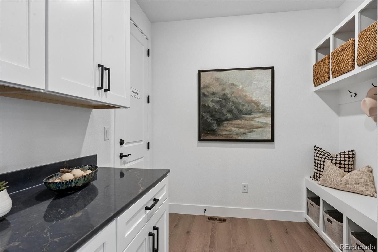 MLS Image #4 for 28755 e elmhurst avenue,aurora, Colorado