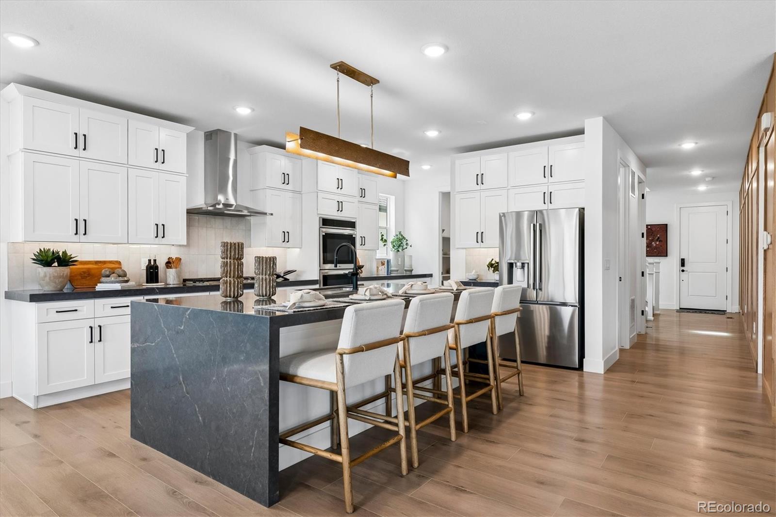 MLS Image #5 for 28755 e elmhurst avenue,aurora, Colorado