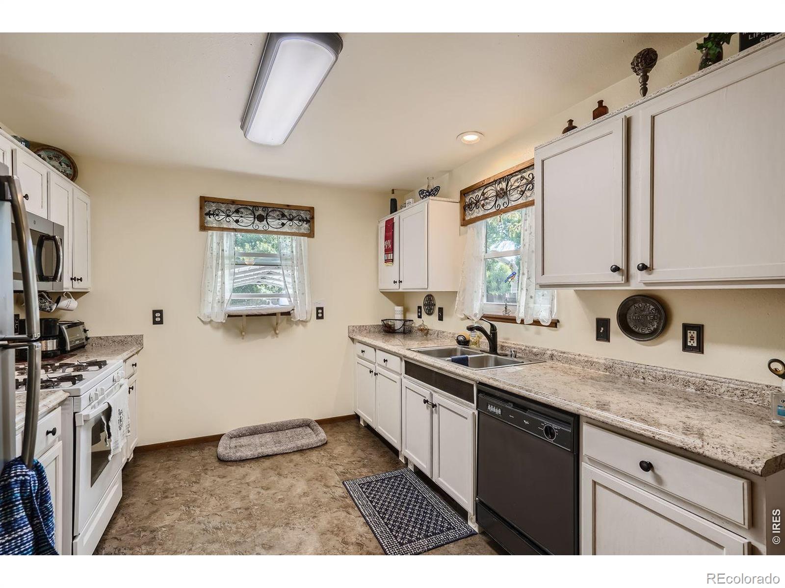 MLS Image #9 for 1567 e 6th street,loveland, Colorado