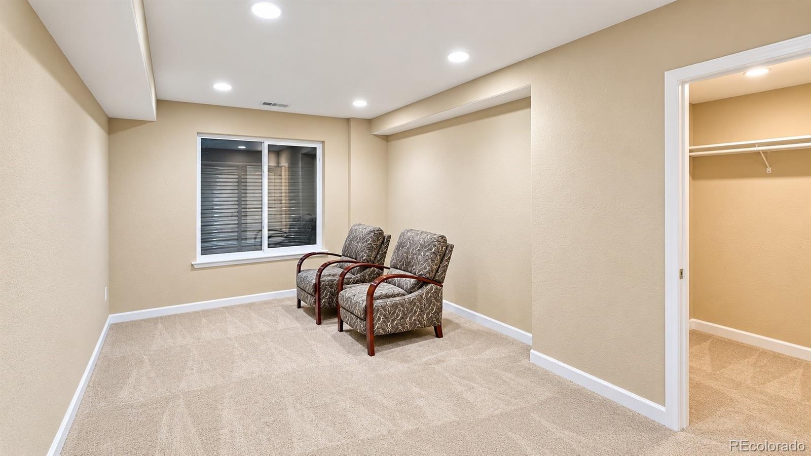MLS Image #21 for 10621  briarglen circle,highlands ranch, Colorado