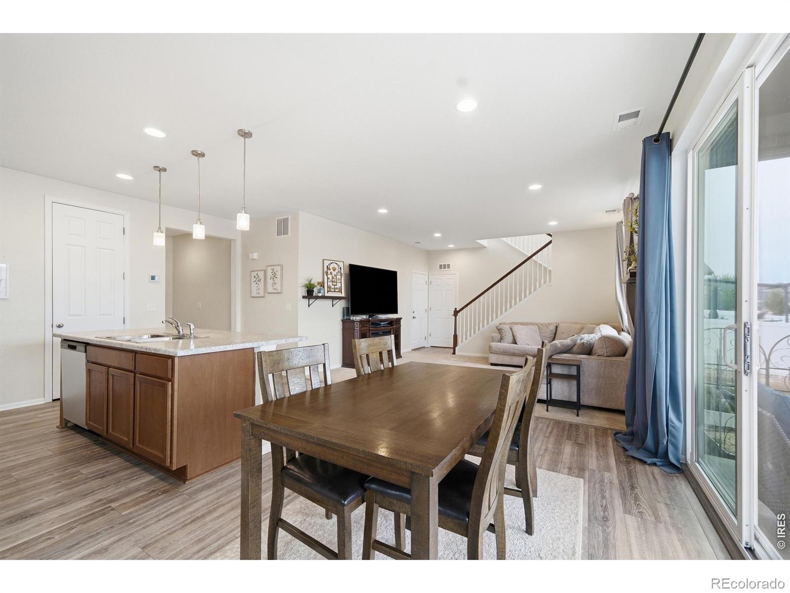 MLS Image #10 for 1617  northcroft drive,windsor, Colorado