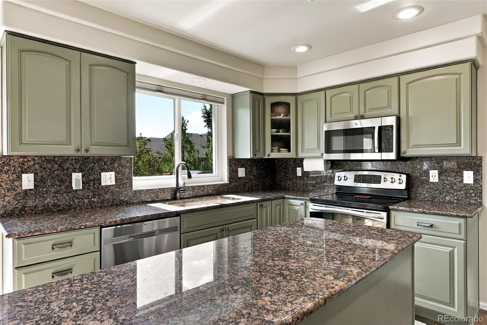 MLS Image #12 for 1171  vista oaks drive,colorado springs, Colorado
