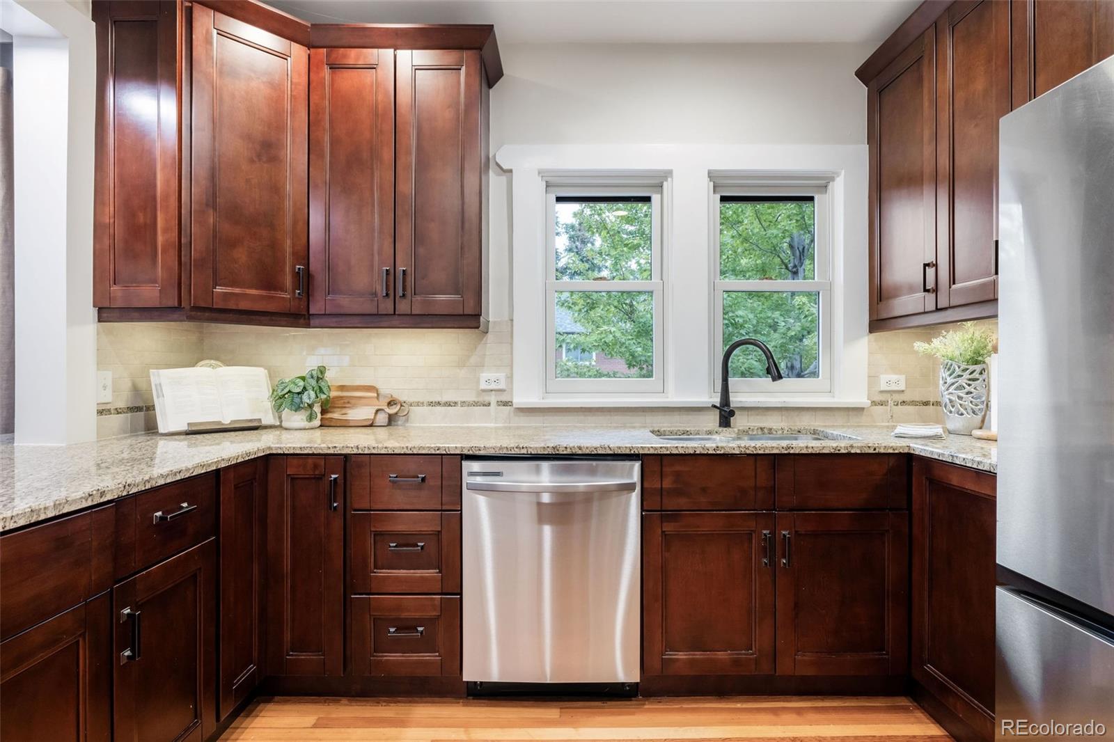 MLS Image #12 for 1195 s grant street,denver, Colorado