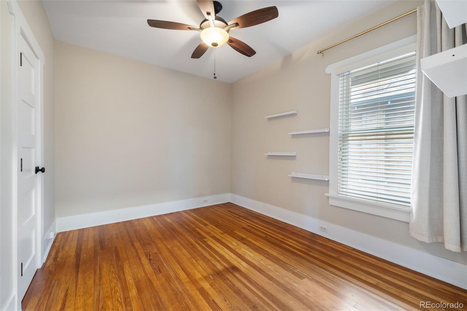 MLS Image #18 for 1195 s grant street,denver, Colorado