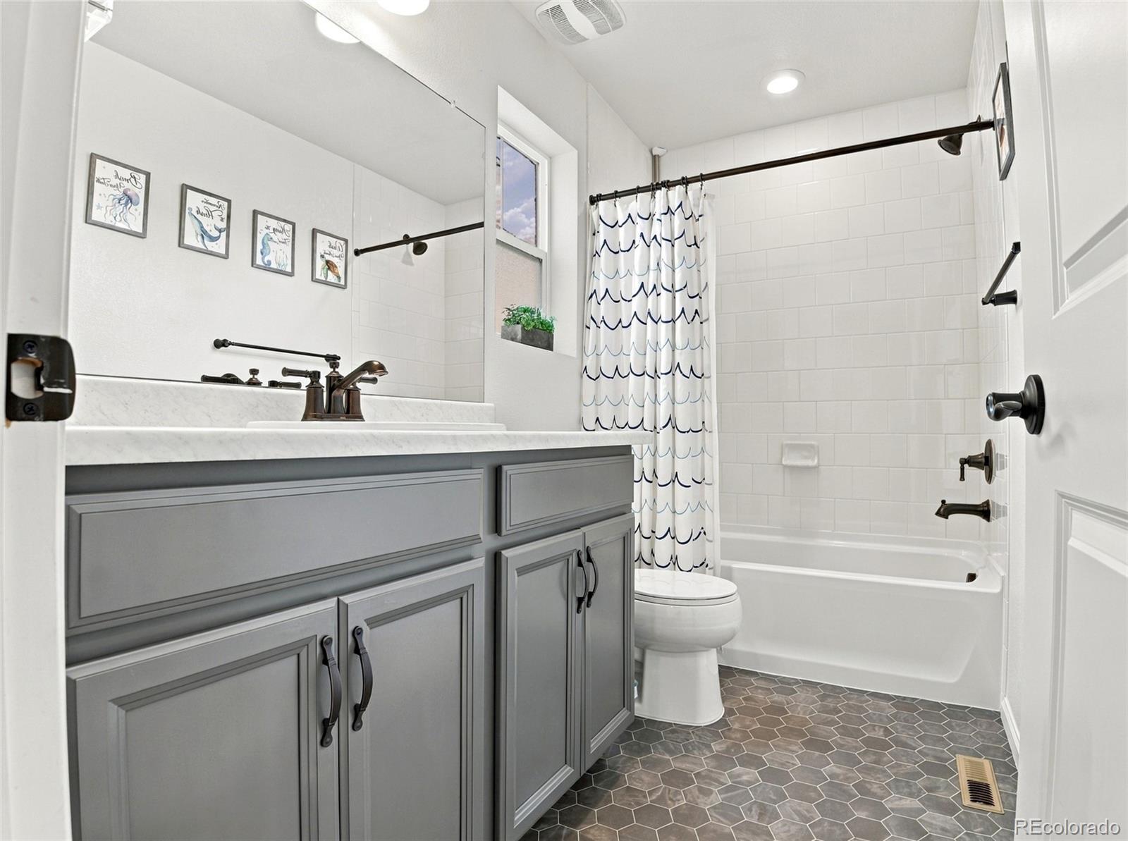 MLS Image #21 for 4317 s netherland court,aurora, Colorado