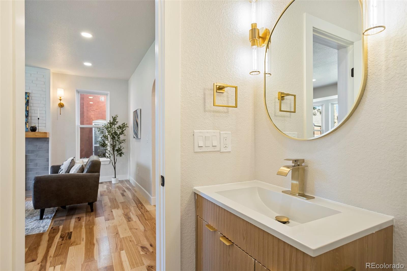 MLS Image #10 for 1440  josephine street,denver, Colorado
