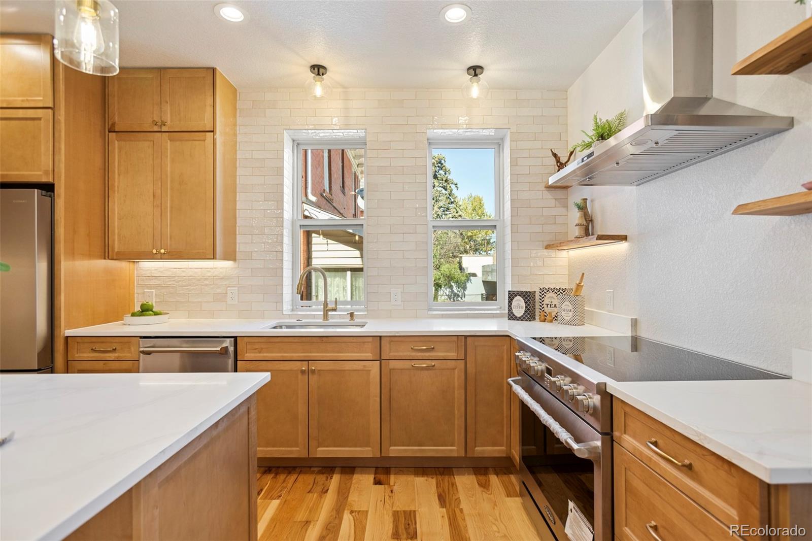 MLS Image #17 for 1440  josephine street,denver, Colorado