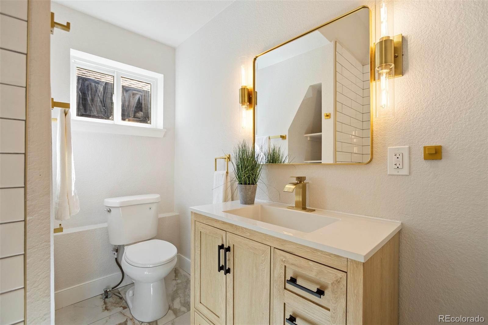 MLS Image #20 for 1440  josephine street,denver, Colorado
