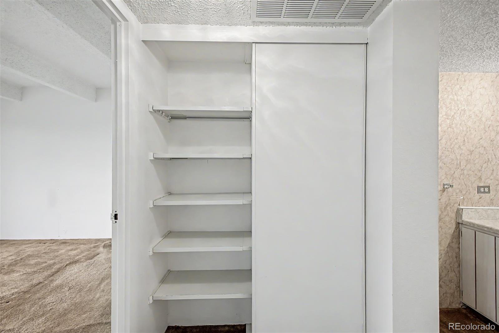 MLS Image #14 for 8060 e girard avenue 704,denver, Colorado
