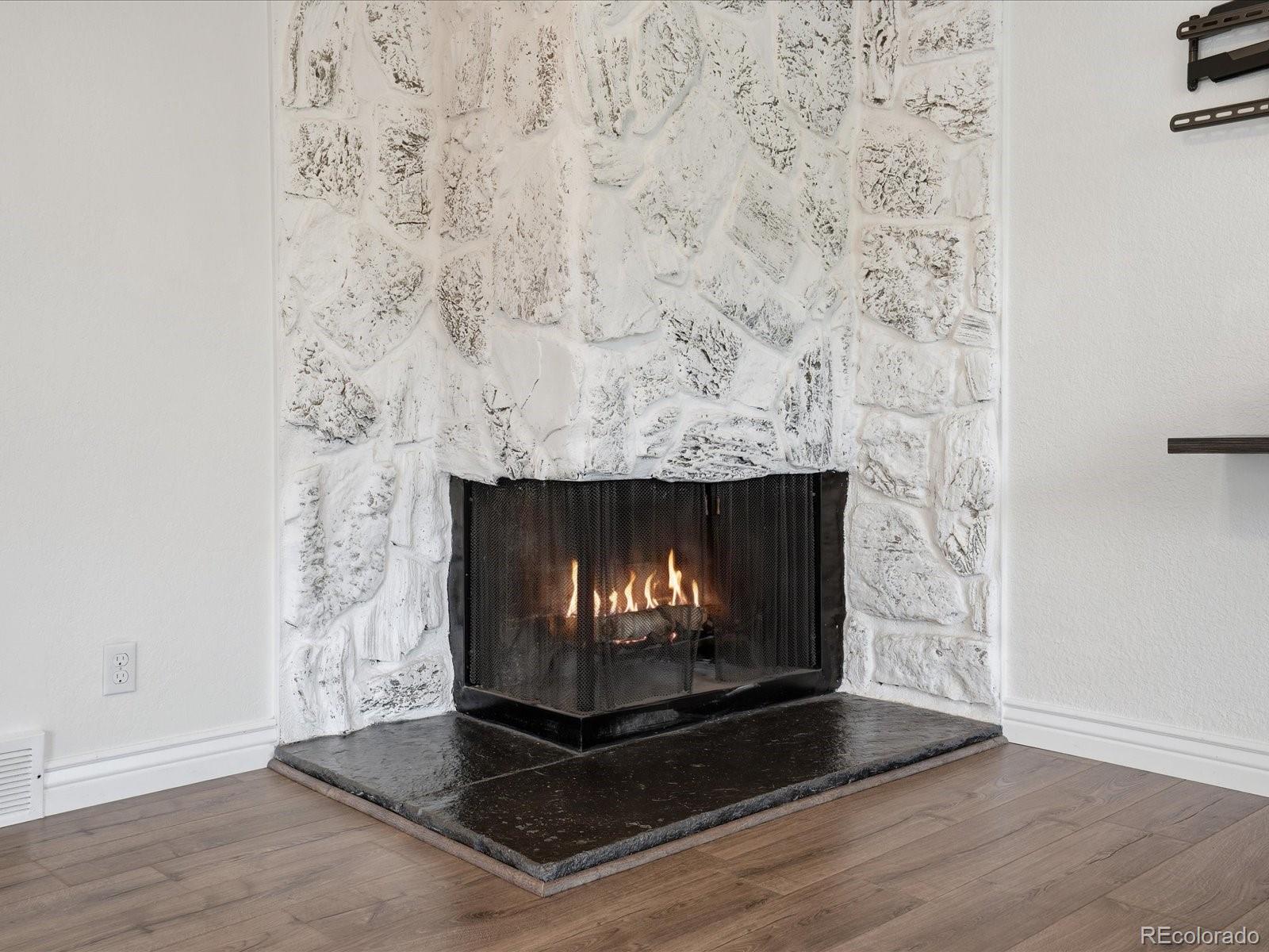 MLS Image #18 for 3572 s kittredge street,aurora, Colorado