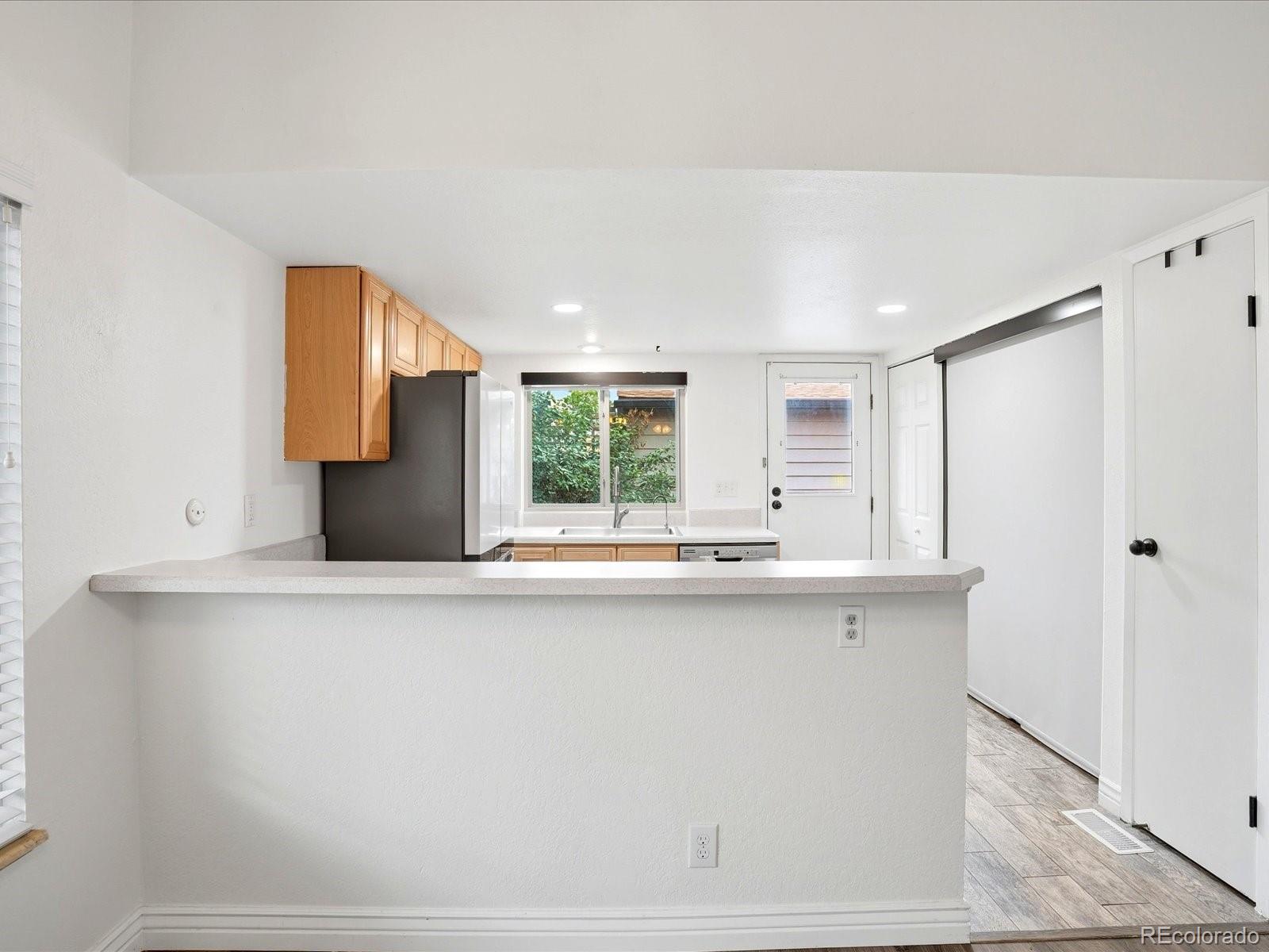 MLS Image #8 for 3572 s kittredge street,aurora, Colorado