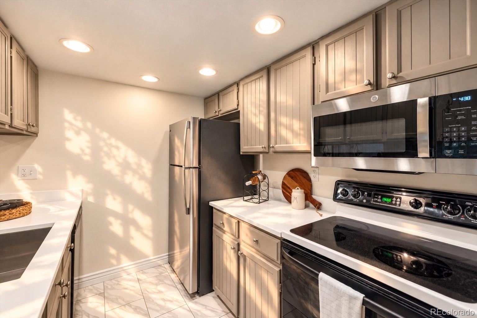 MLS Image #5 for 1782 s trenton street 6,denver, Colorado