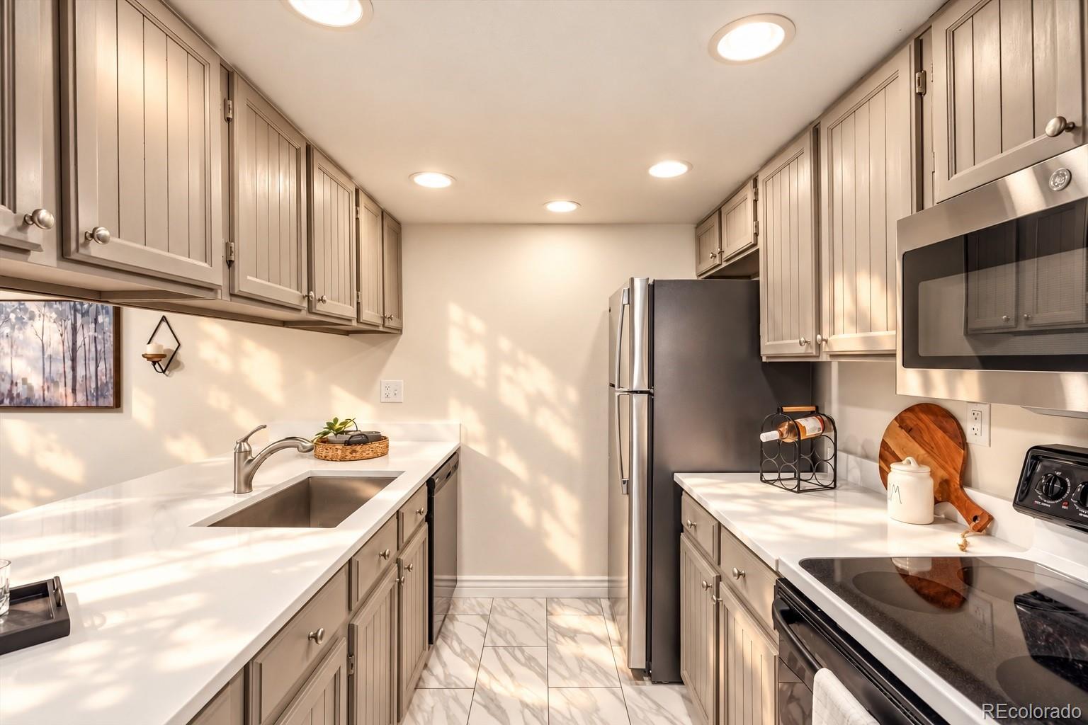 MLS Image #6 for 1782 s trenton street 6,denver, Colorado