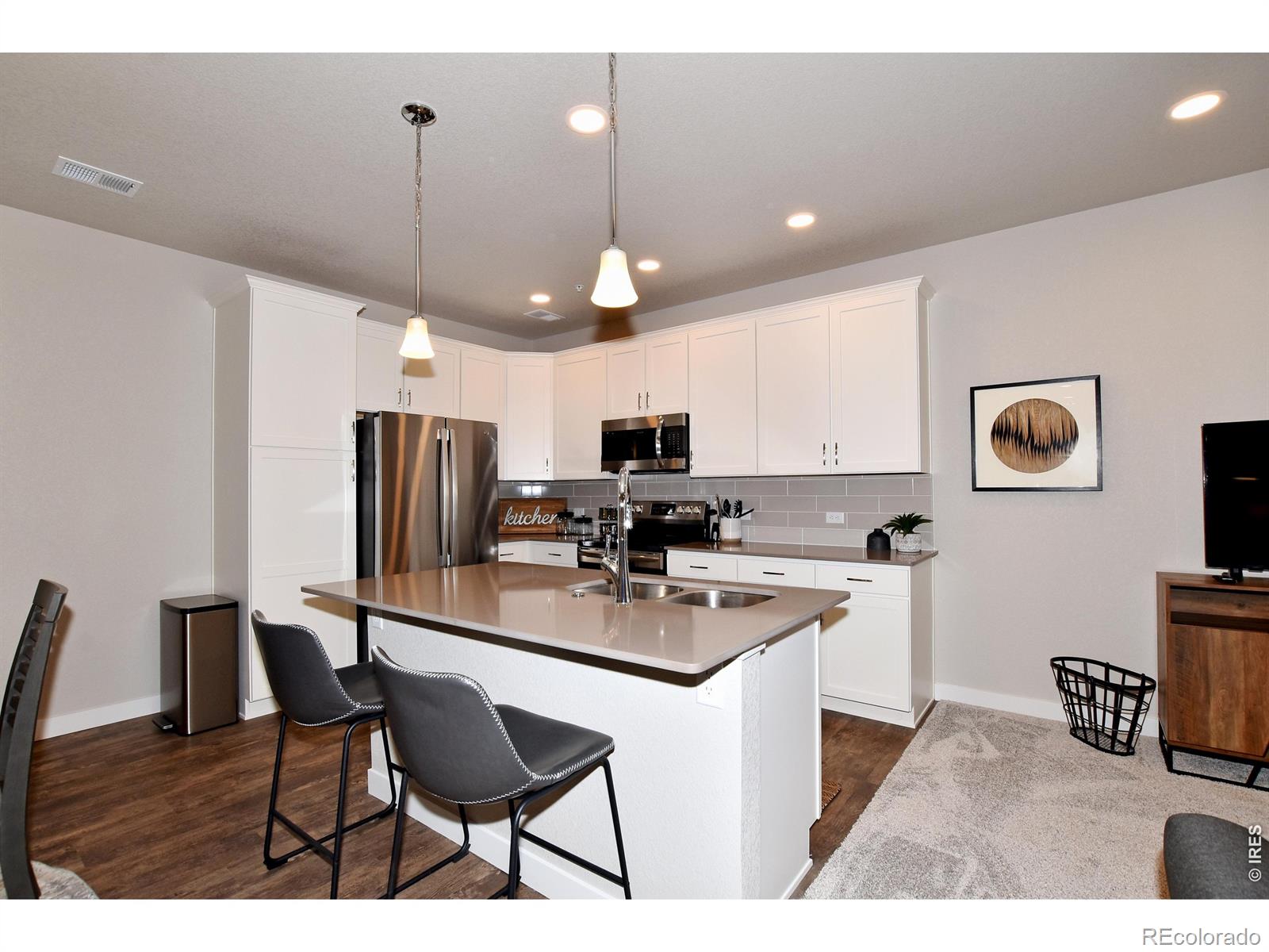 MLS Image #10 for 4115 n park drive,loveland, Colorado