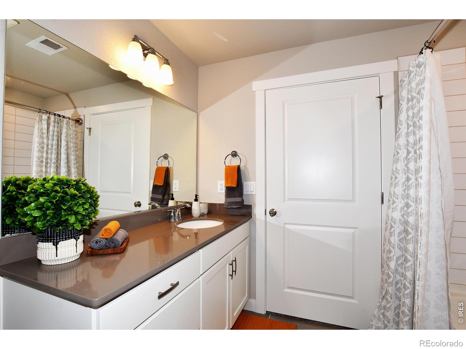 MLS Image #28 for 4115 n park drive,loveland, Colorado