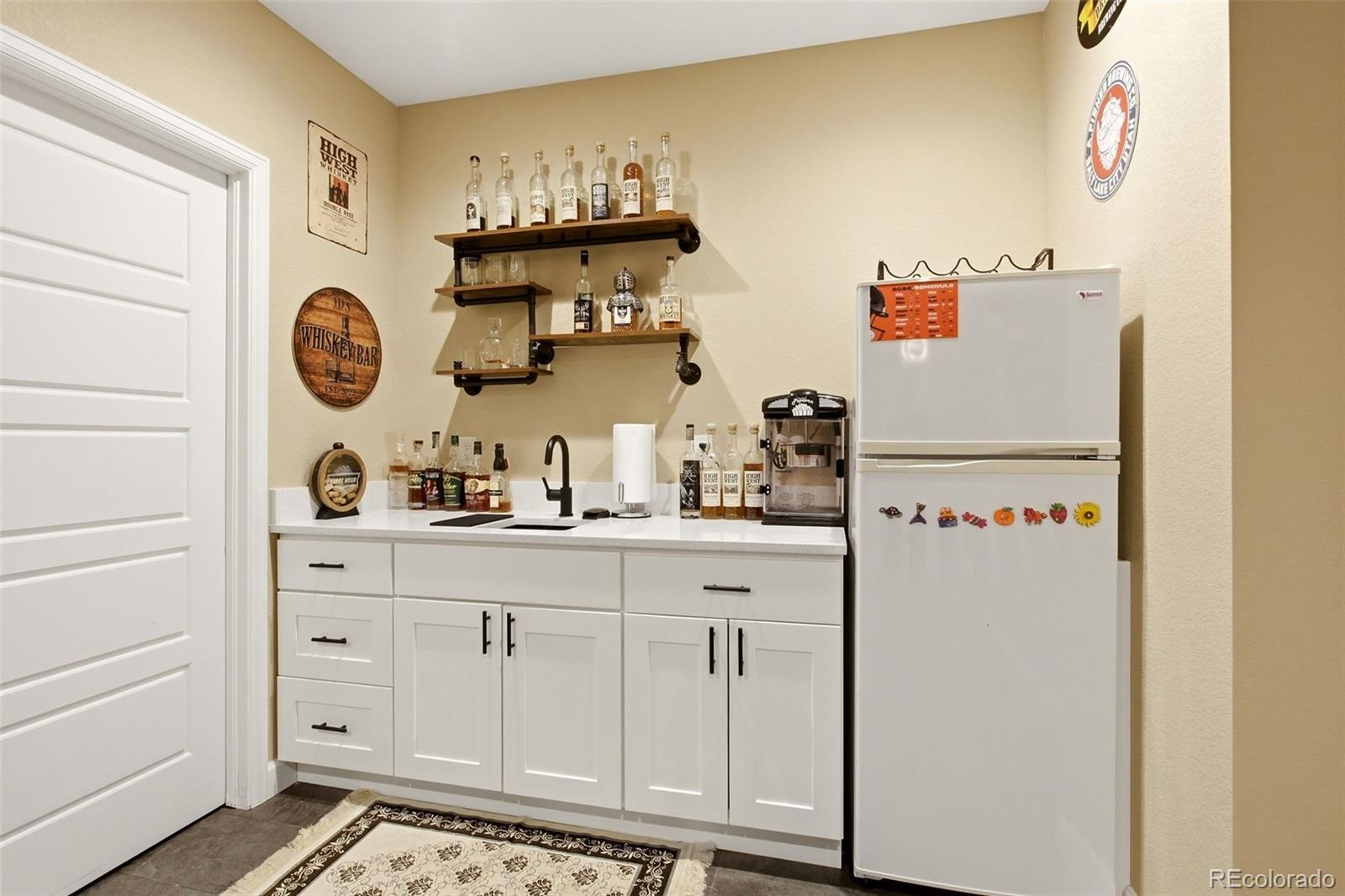 MLS Image #17 for 22575 e union circle,aurora, Colorado