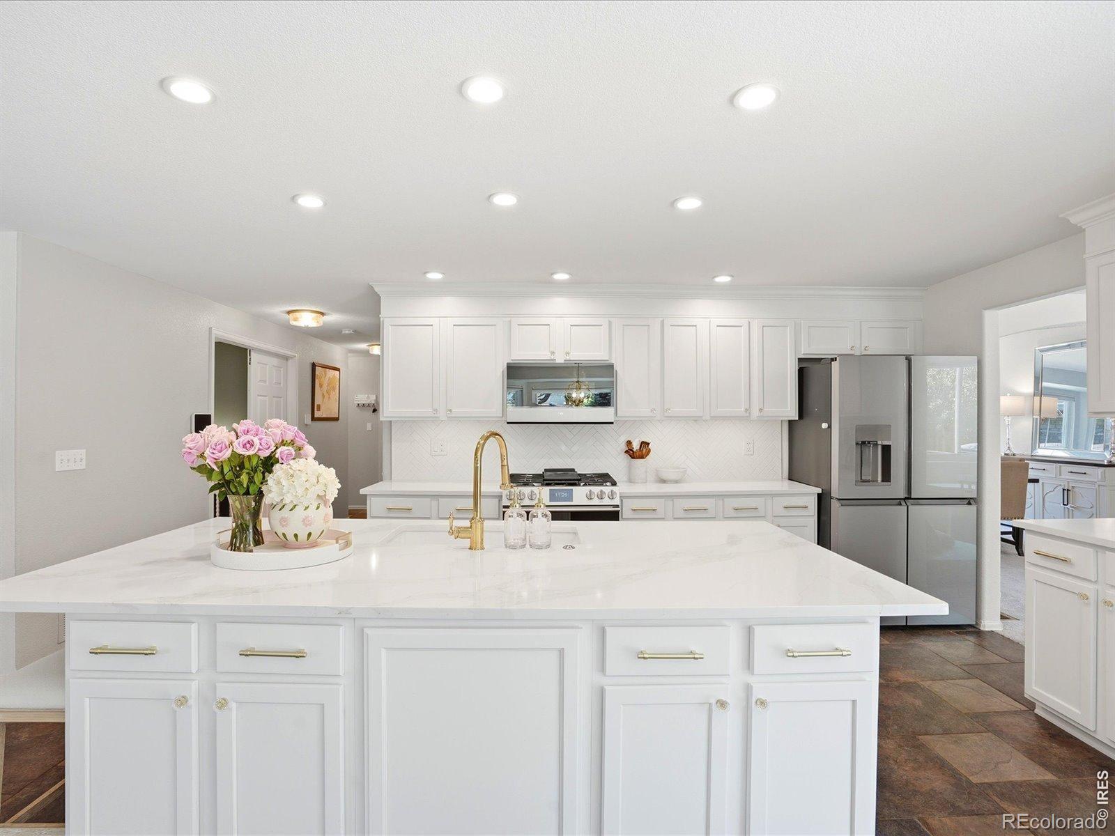 MLS Image #7 for 10974 w 54th lane,arvada, Colorado