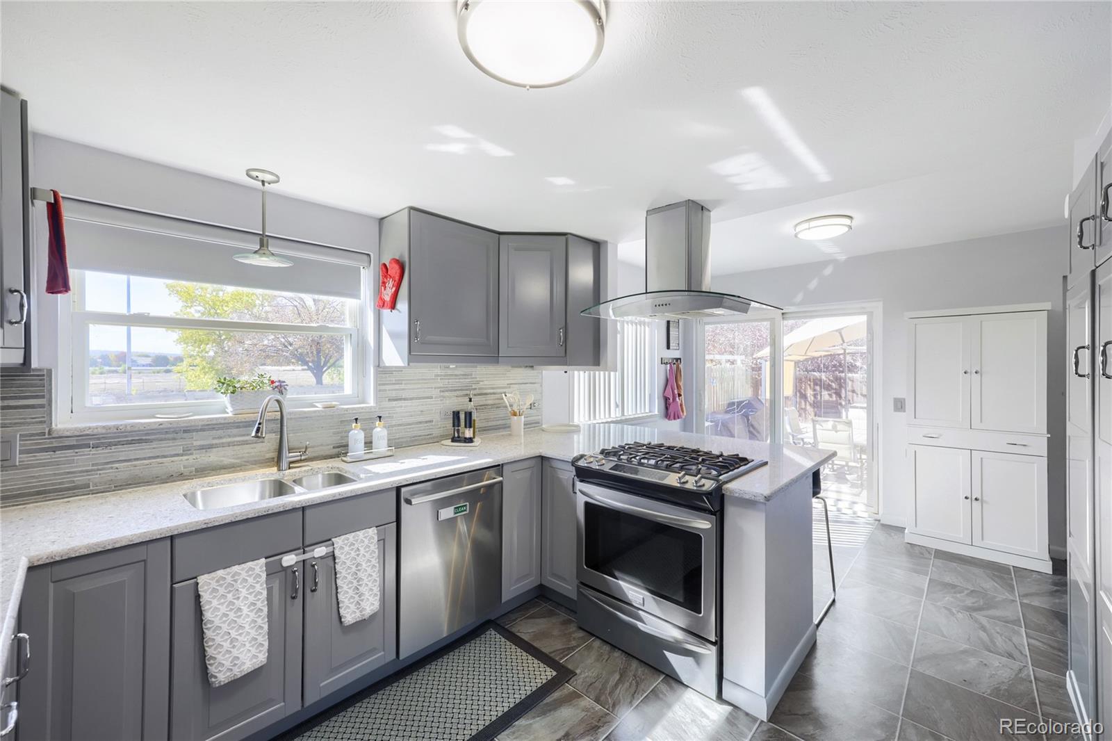 MLS Image #6 for 3440  princess court,broomfield, Colorado