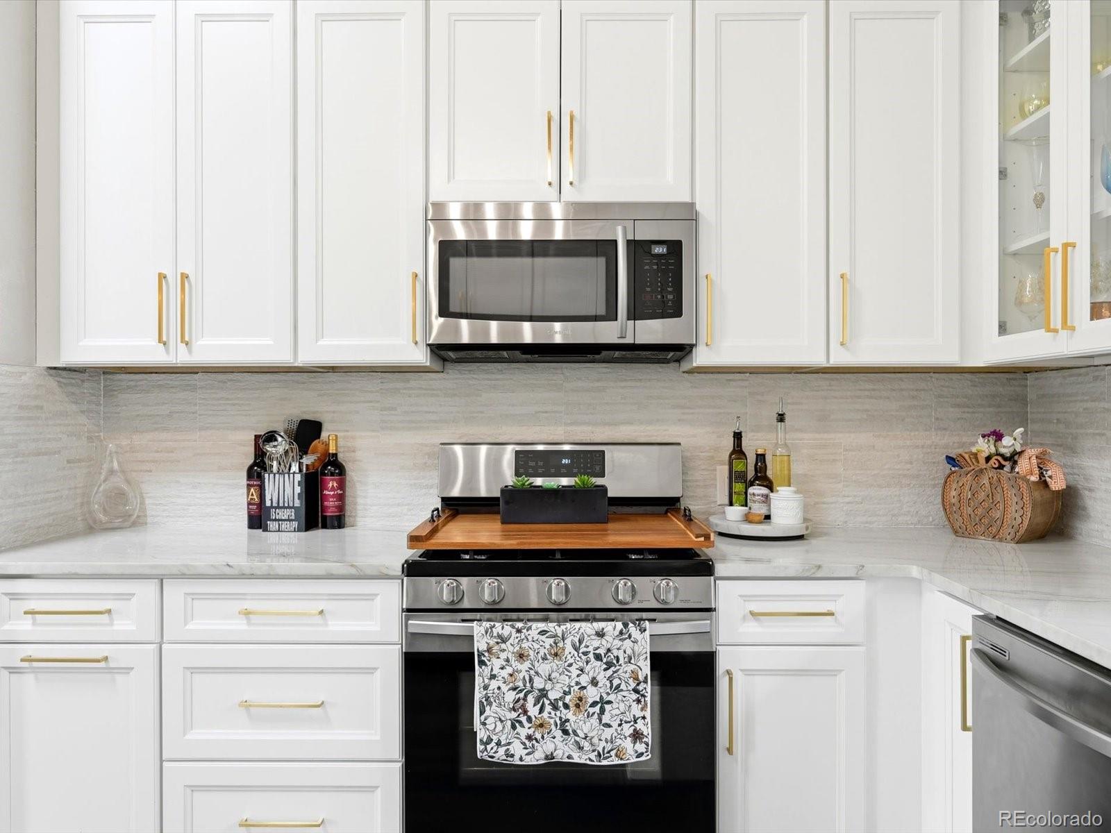 MLS Image #11 for 10769  cougar run,littleton, Colorado