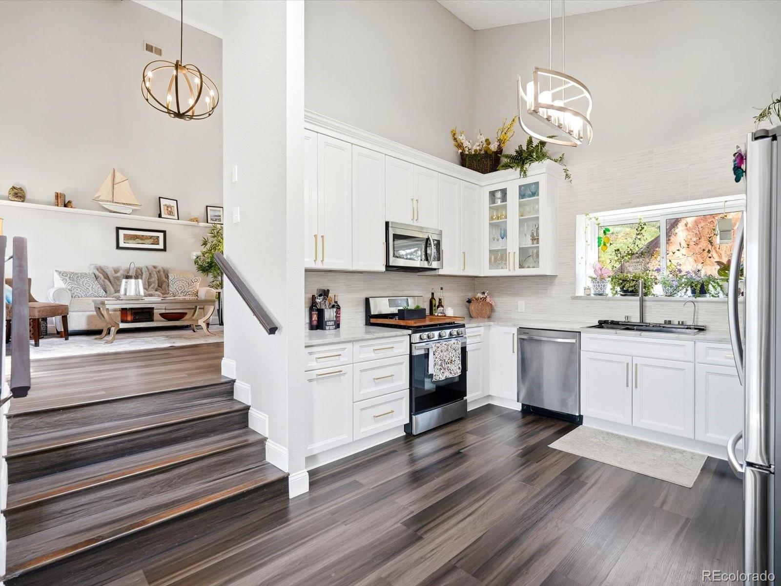MLS Image #9 for 10769  cougar run,littleton, Colorado