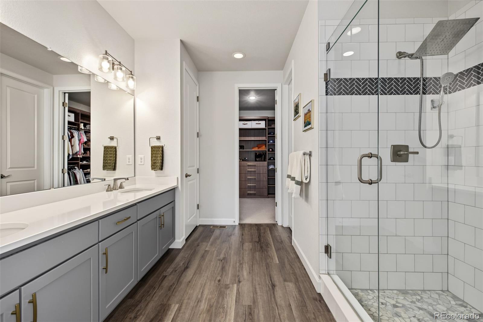 MLS Image #22 for 26402 e moraine place,aurora, Colorado